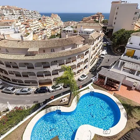 Spacious Penthouse With Spectacular Sea Views! アパート ベナルマデナ