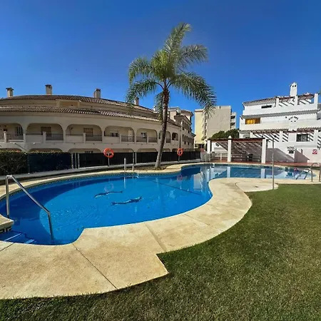 Spacious Penthouse With Spectacular Sea Views! *