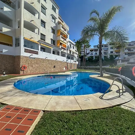 Spacious Penthouse With Spectacular Sea Views!